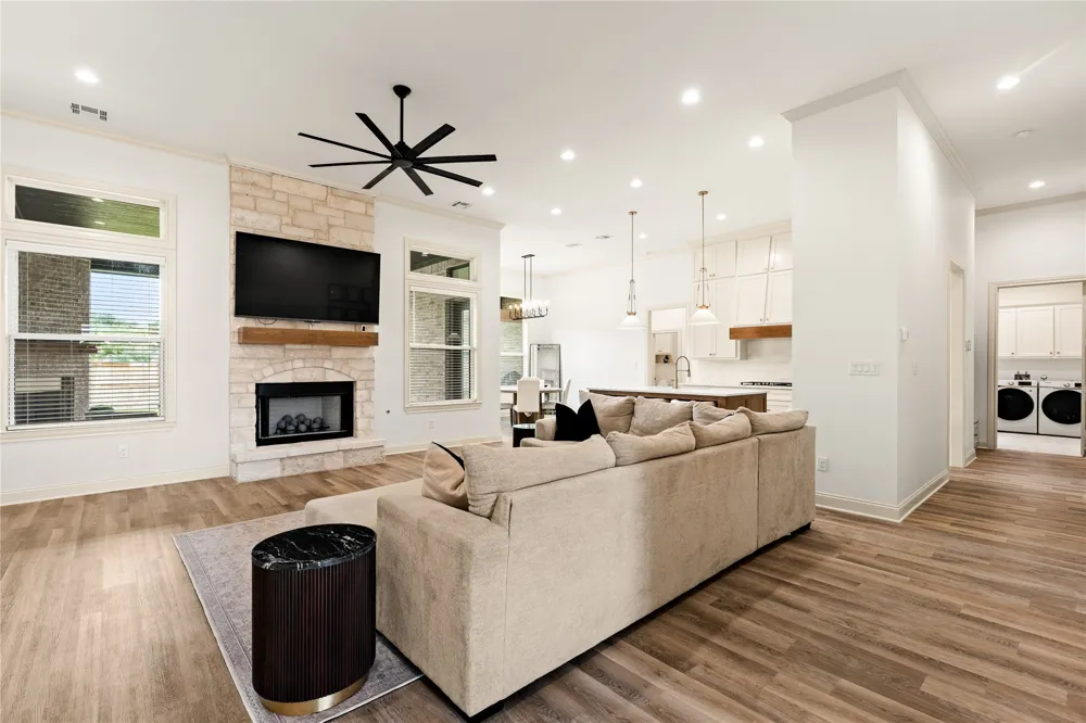 13076 Rainier Drive Woodway, TX 76712