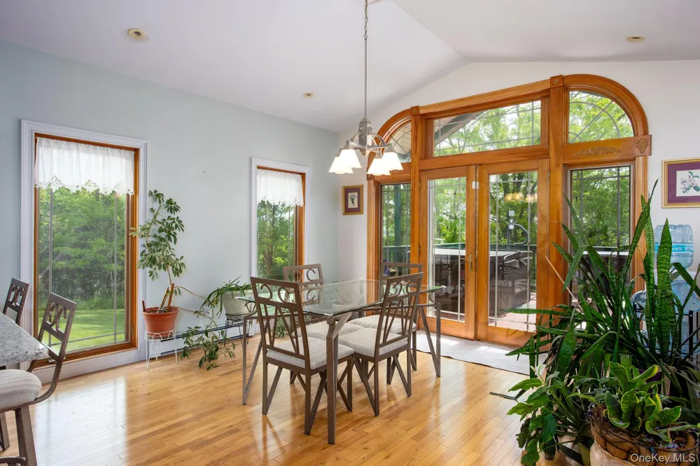 22 Noble Street Coxsackie, NY 12051