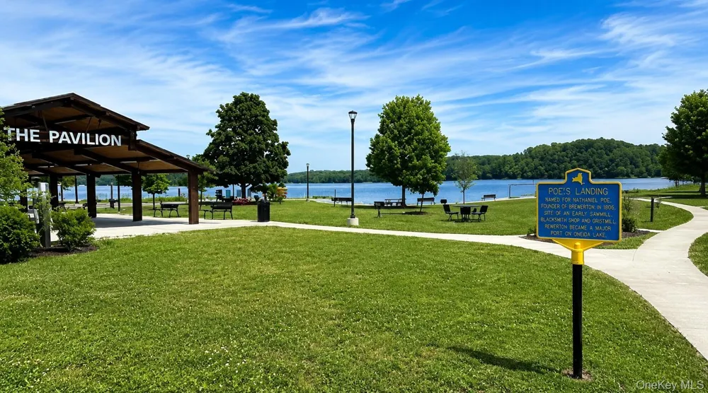 22 Noble Street Coxsackie, NY 12051