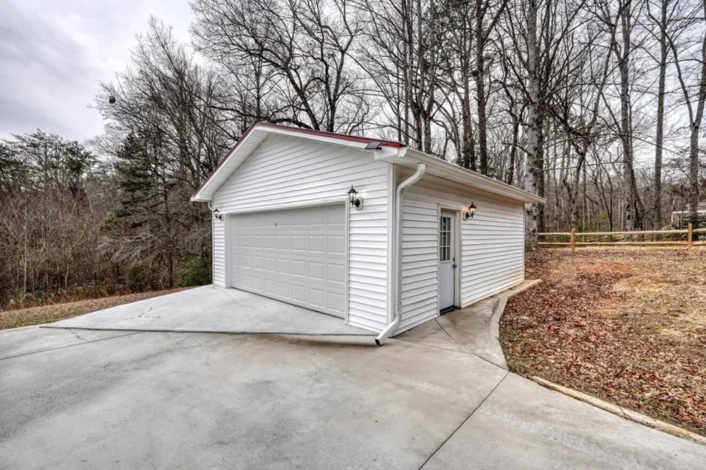 643 Number 20 Mine Road Blue Ridge, GA 30555