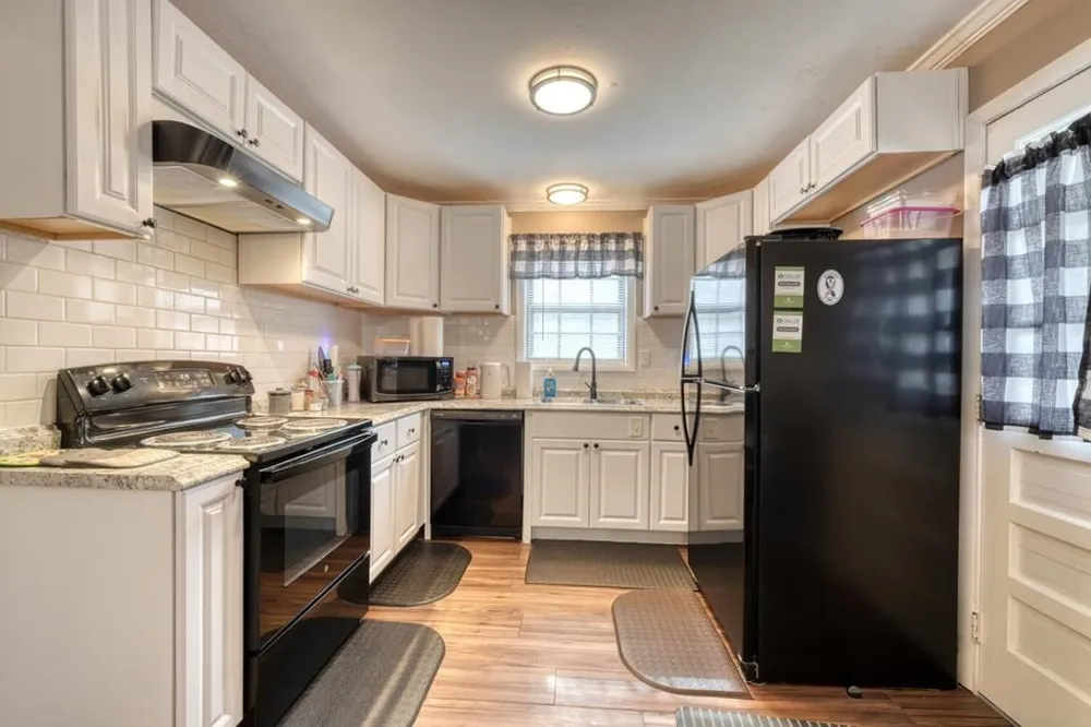 643 Number 20 Mine Road Blue Ridge, GA 30555