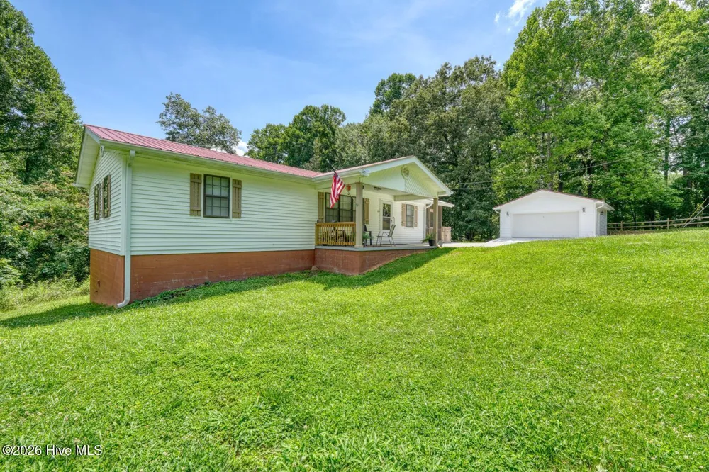 643 Number 20 Mine Road Blue Ridge, GA 30555