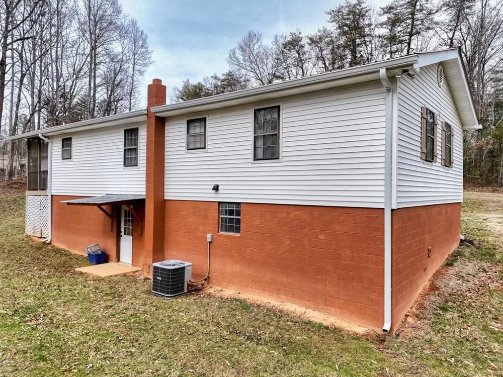 643 Number 20 Mine Road Blue Ridge, GA 30555