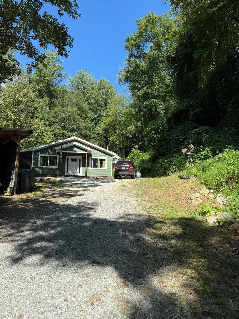 2555 Junaluska Road Andrews, NC 28901