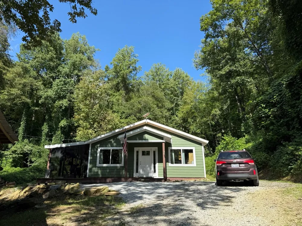 2555 Junaluska Road Andrews, NC 28901