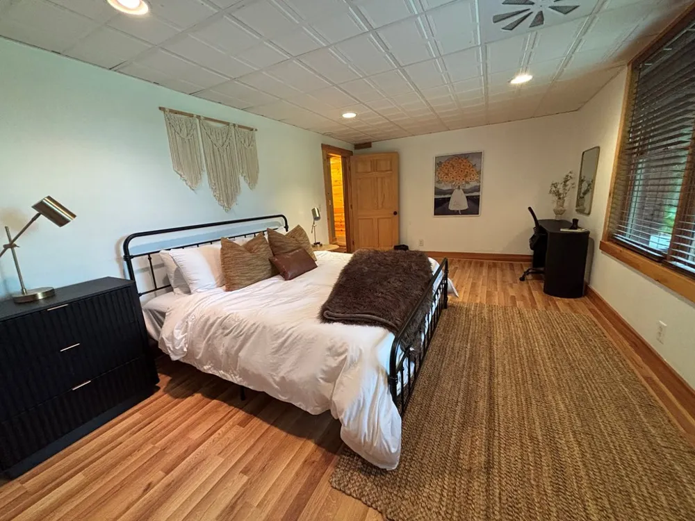 769 Indian Lake Road Topton, NC 28781