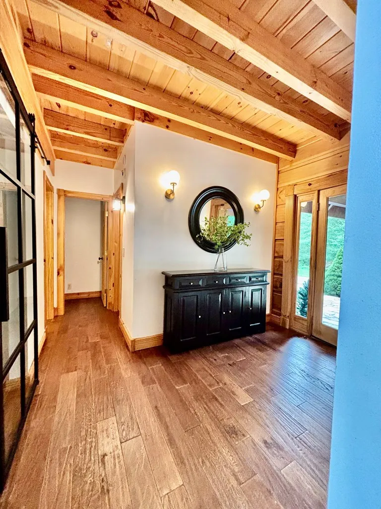 769 Indian Lake Road Topton, NC 28781
