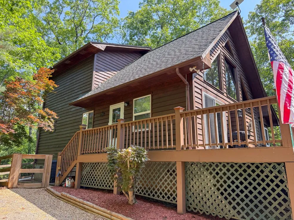 52 Bear Track Road Andrews, NC 28901