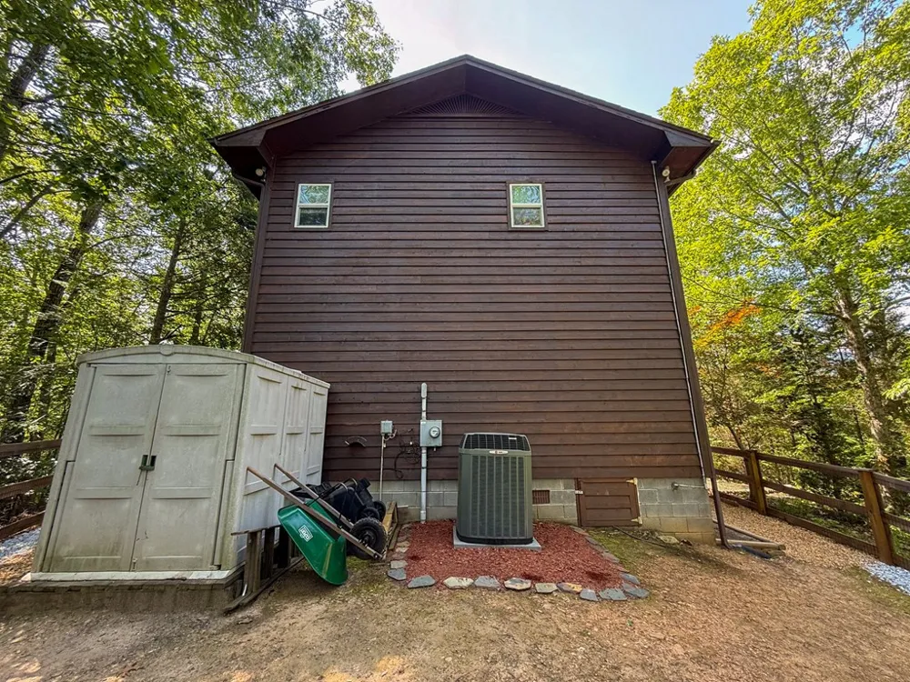 52 Bear Track Road Andrews, NC 28901