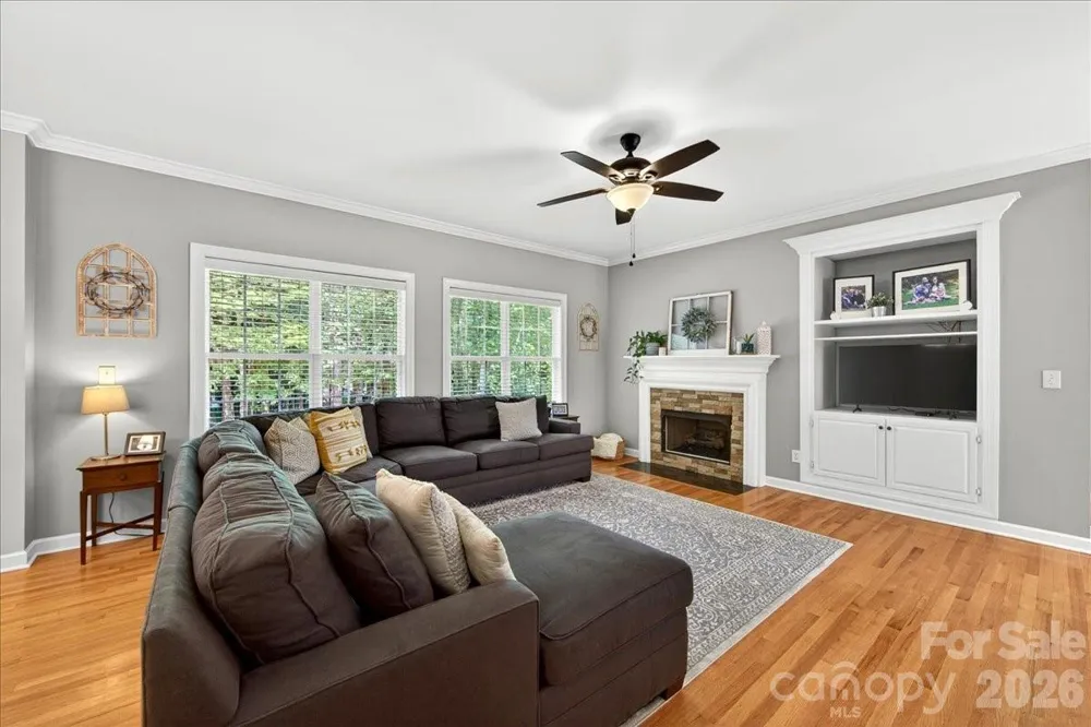 12023 Overlook Mountain Drive Charlotte, NC 28216