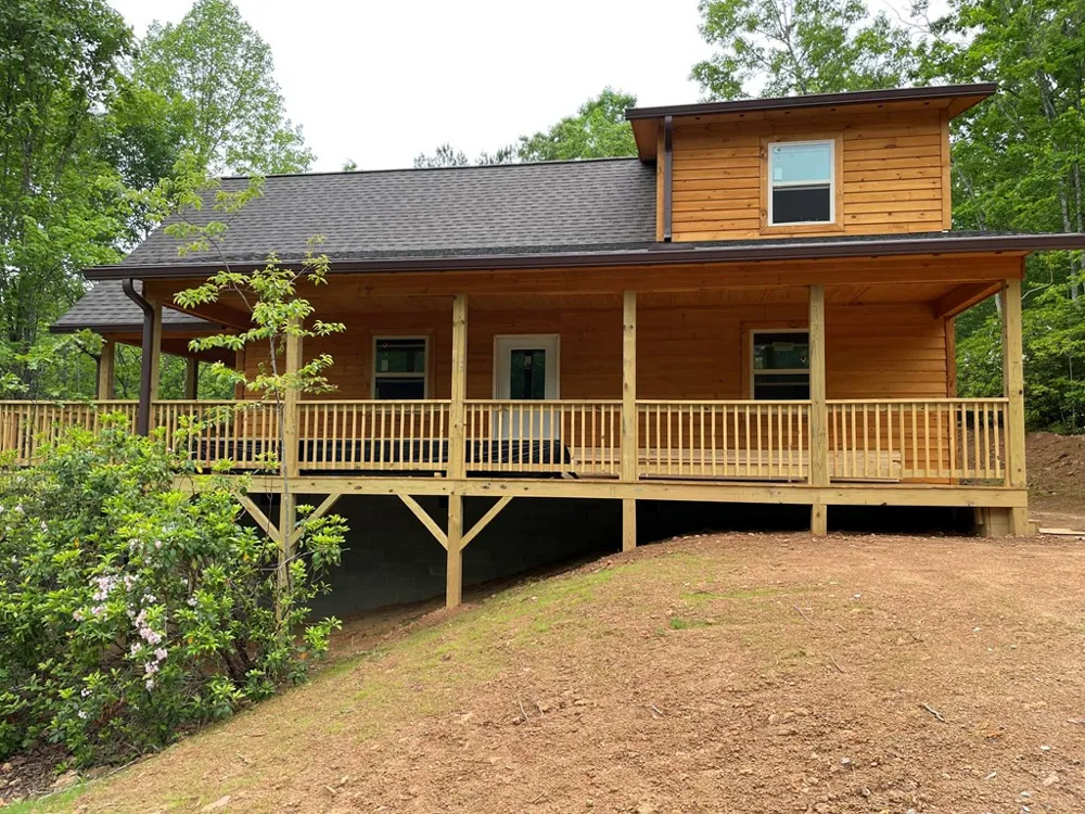25 Glenn Oak Lane Hayesville, NC 28904