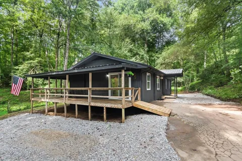 123 Quarry Road