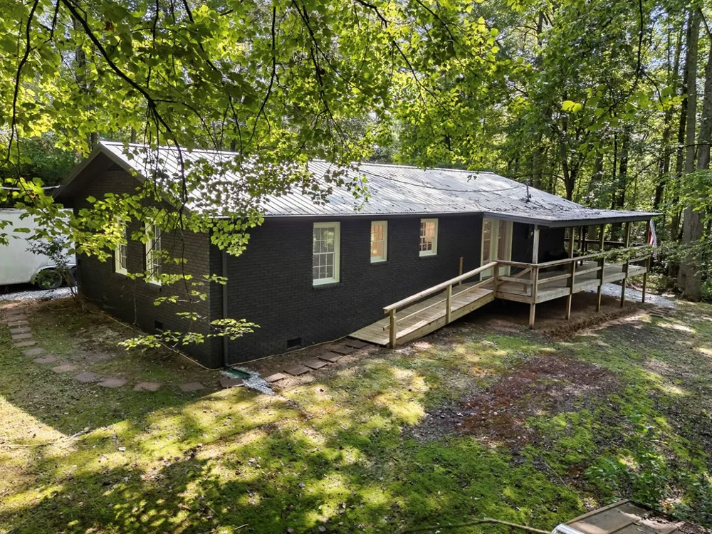 123 Quarry Road Andrews, NC 28901