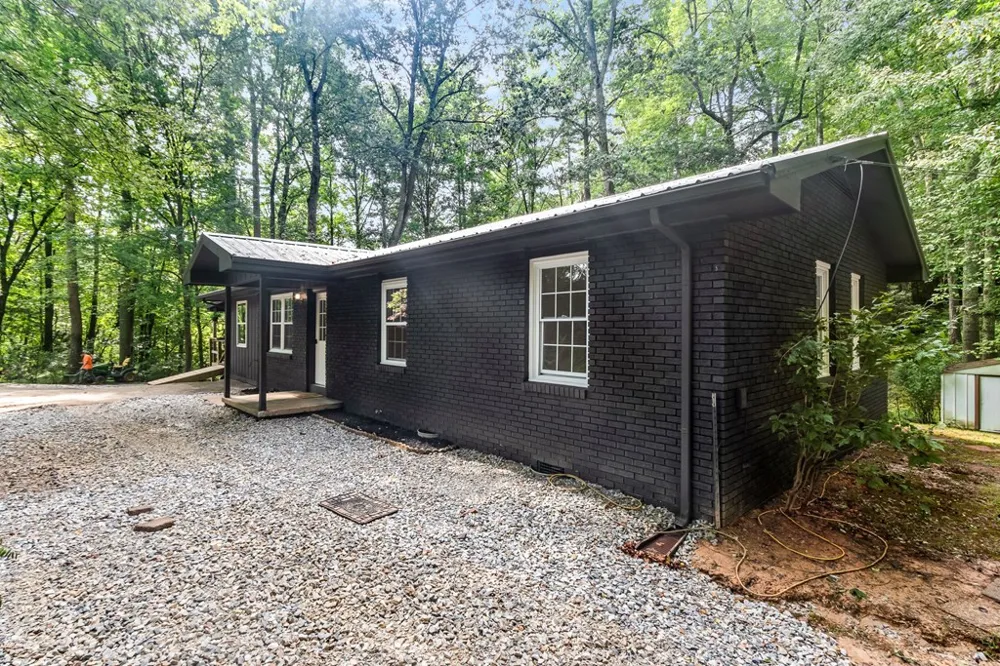 123 Quarry Road Andrews, NC 28901