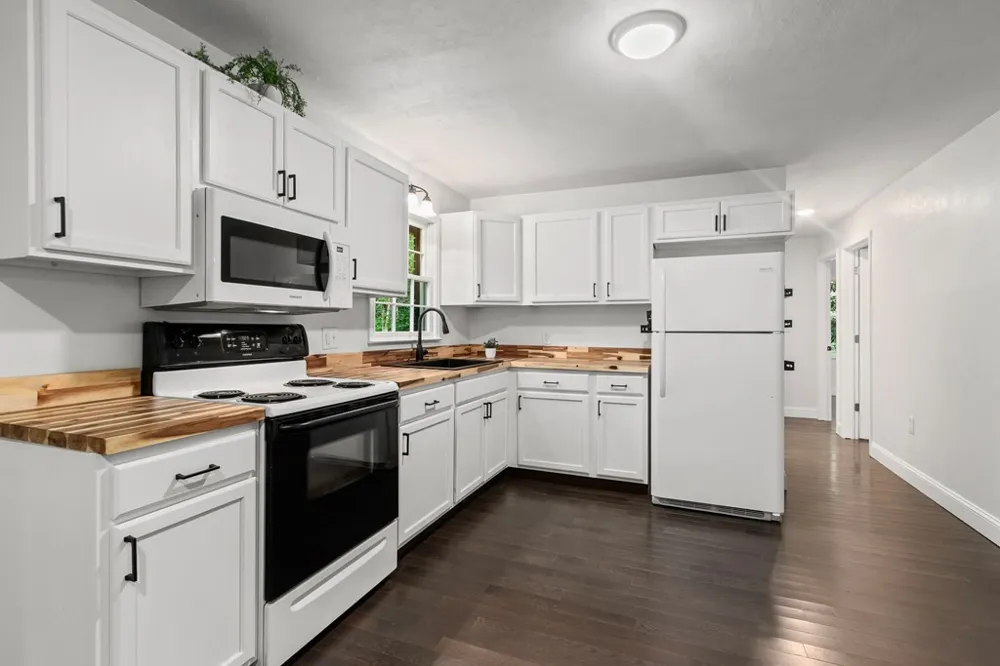 123 Quarry Road Andrews, NC 28901