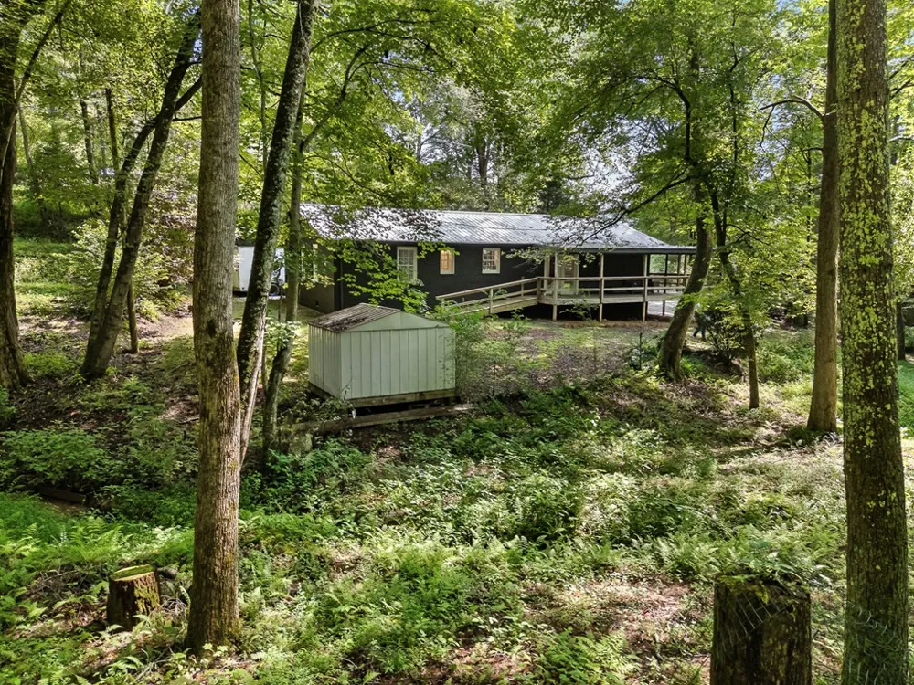 123 Quarry Road Andrews, NC 28901