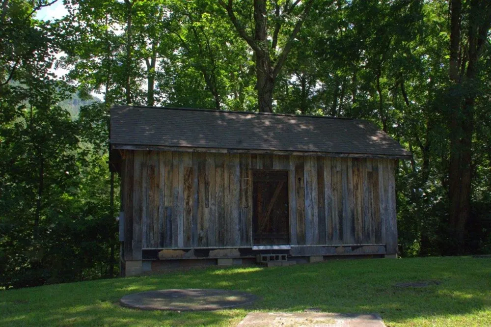 00 Lakeside Trail Robbinsville, NC 28771