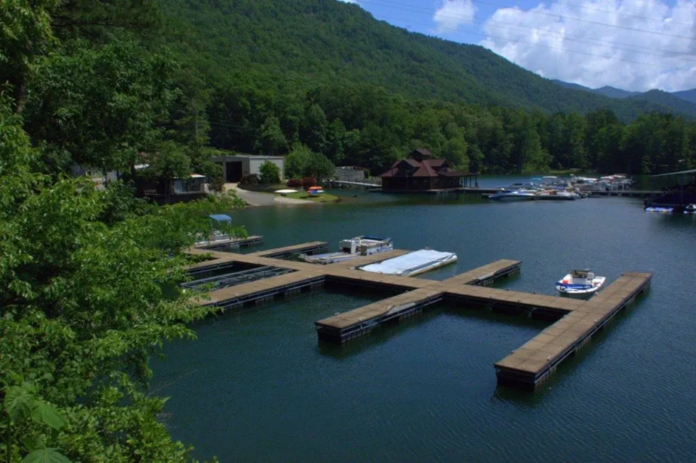 00 Lakeside Trail Robbinsville, NC 28771