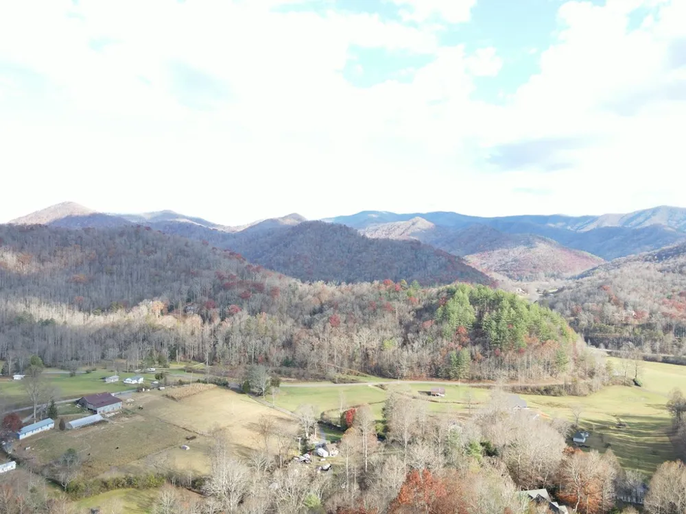SR 1218 Pinhook Road Robbinsville, NC 28771