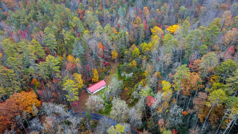 139 Land Iu Gap Road Robbinsville, NC 28771