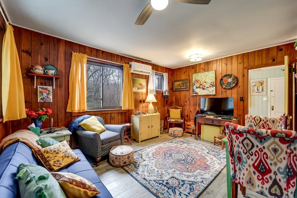 180 Valley Lane Bryson City, NC 28713