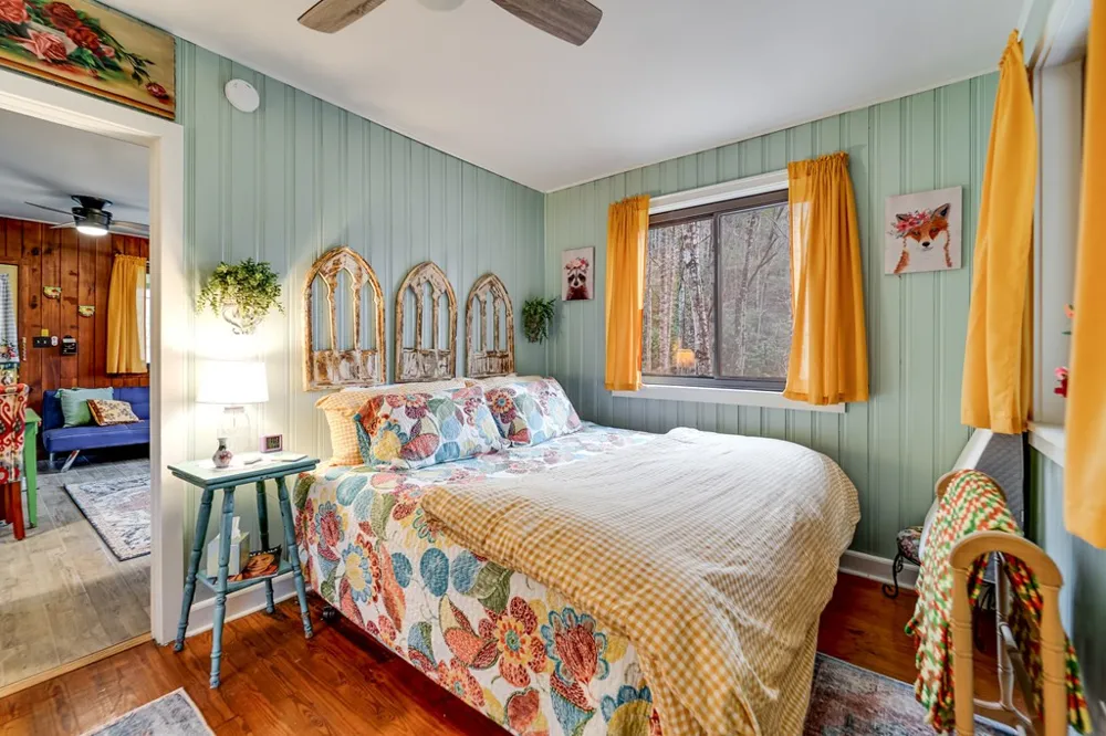 180 Valley Lane Bryson City, NC 28713