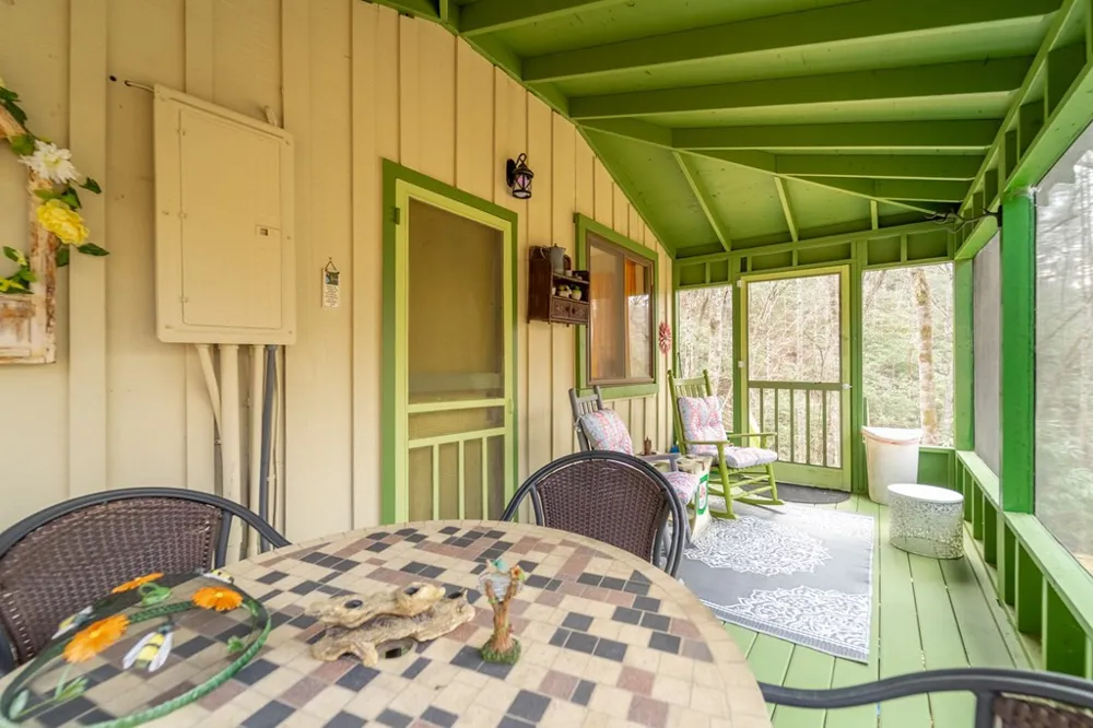 180 Valley Lane Bryson City, NC 28713