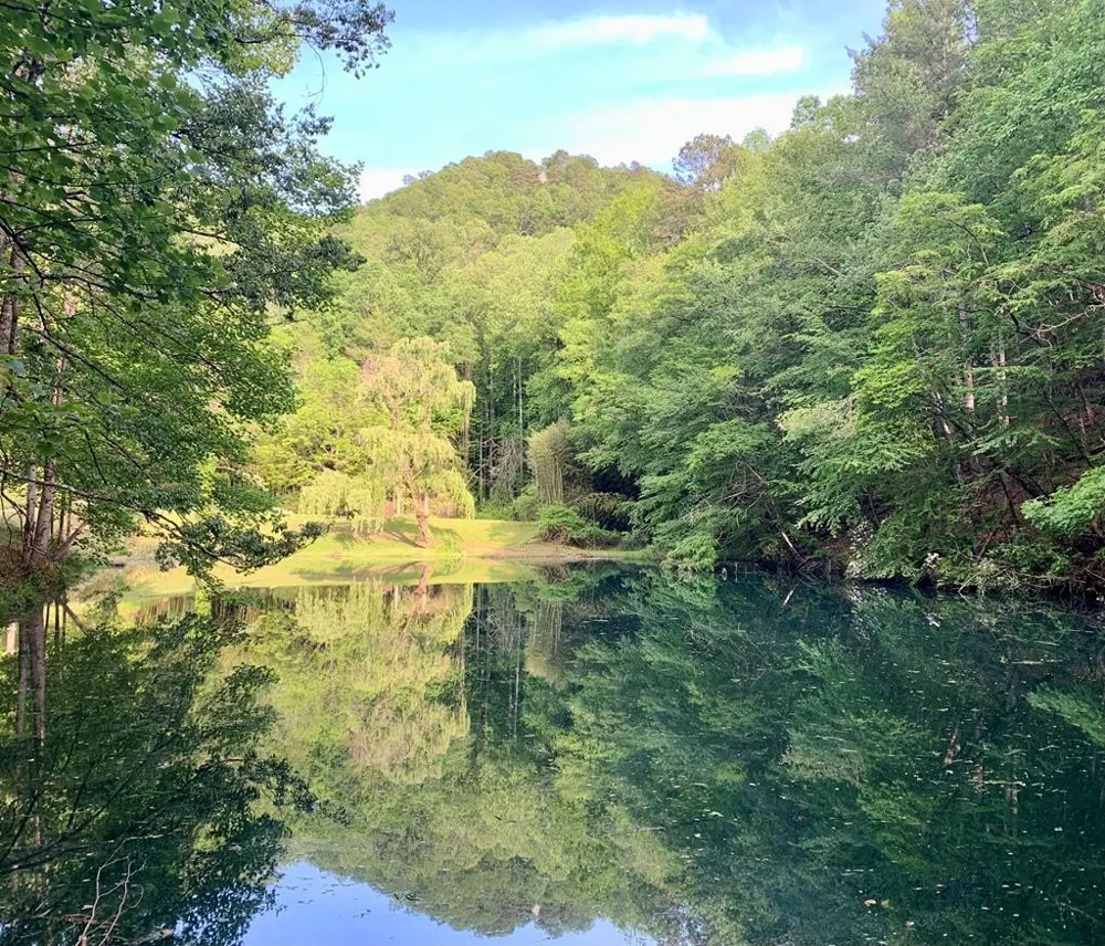 180 Valley Lane Bryson City, NC 28713
