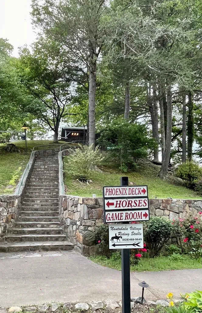 180 Valley Lane Bryson City, NC 28713