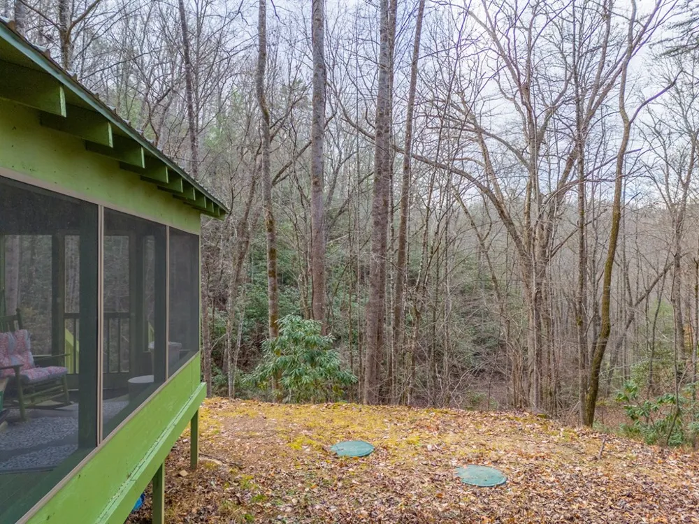 180 Valley Lane Bryson City, NC 28713