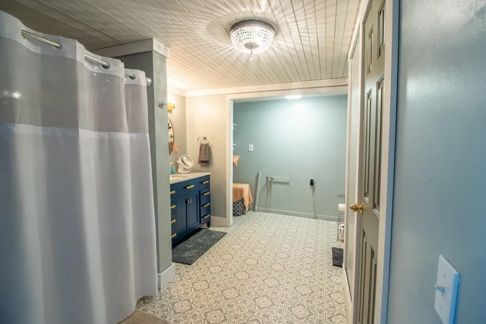 215 Bristol Avenue Andrews, NC 28901