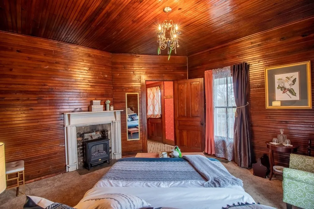215 Bristol Avenue Andrews, NC 28901