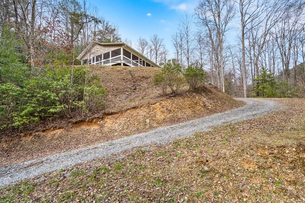 145 Raymond Wilson Road Topton, NC 28781