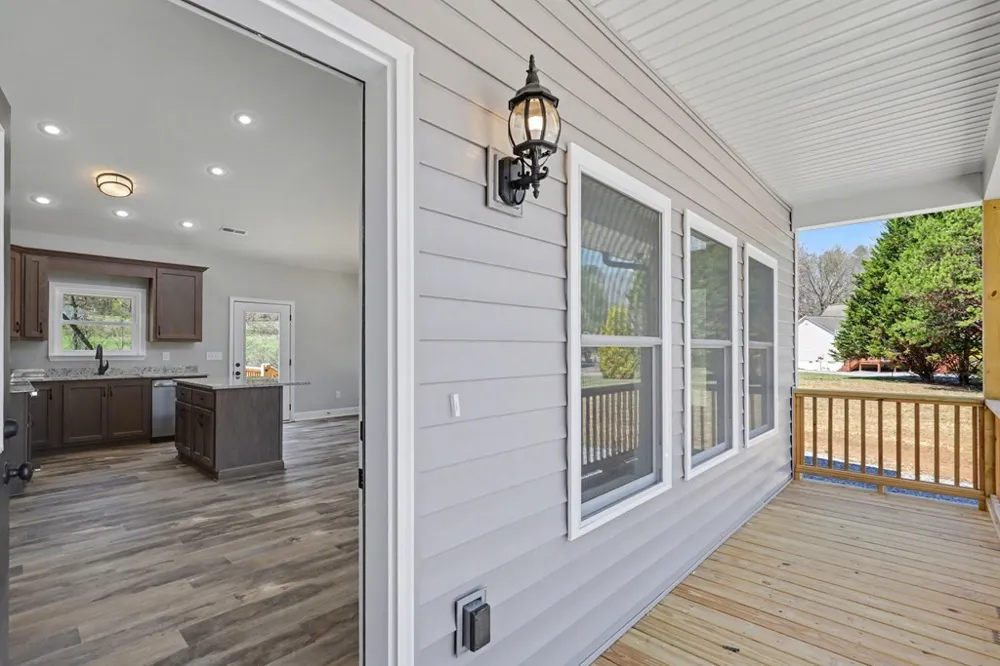 195 Rivers Edge Drive Hayesville, NC 28904