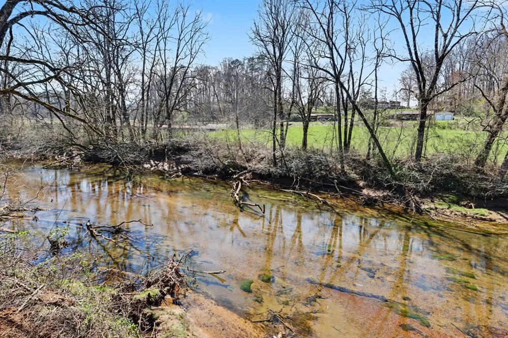 195 Rivers Edge Drive Hayesville, NC 28904