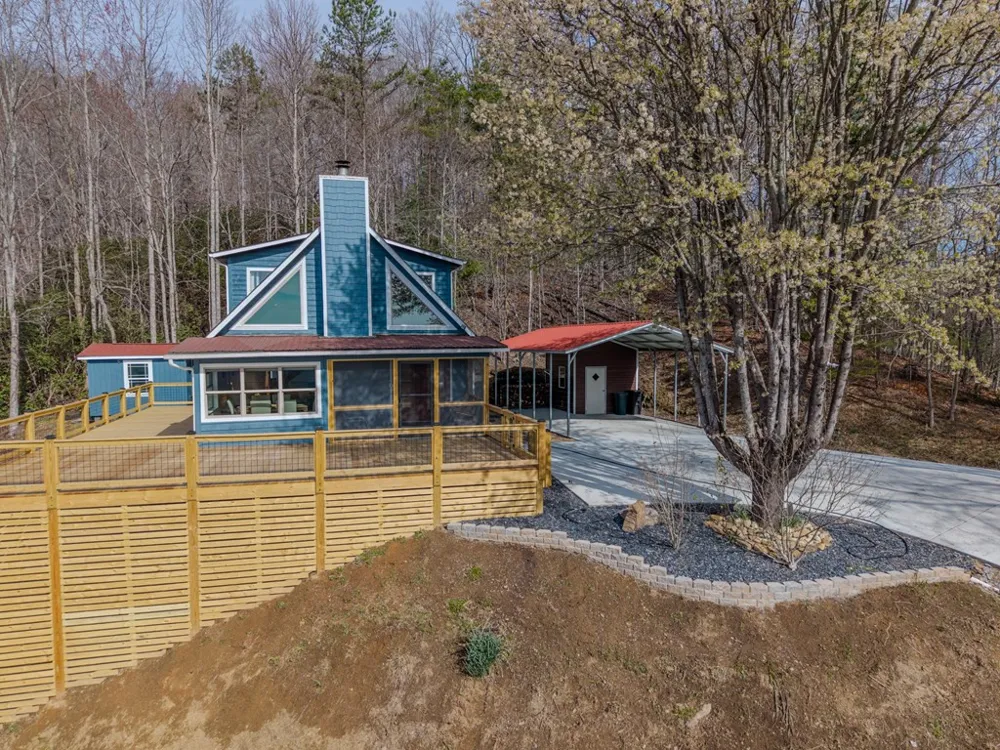 355 Up The Creek Trail Hayesville, NC 28904