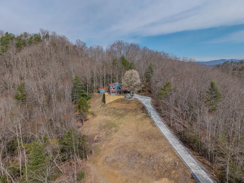 355 Up The Creek Trail Hayesville, NC 28904