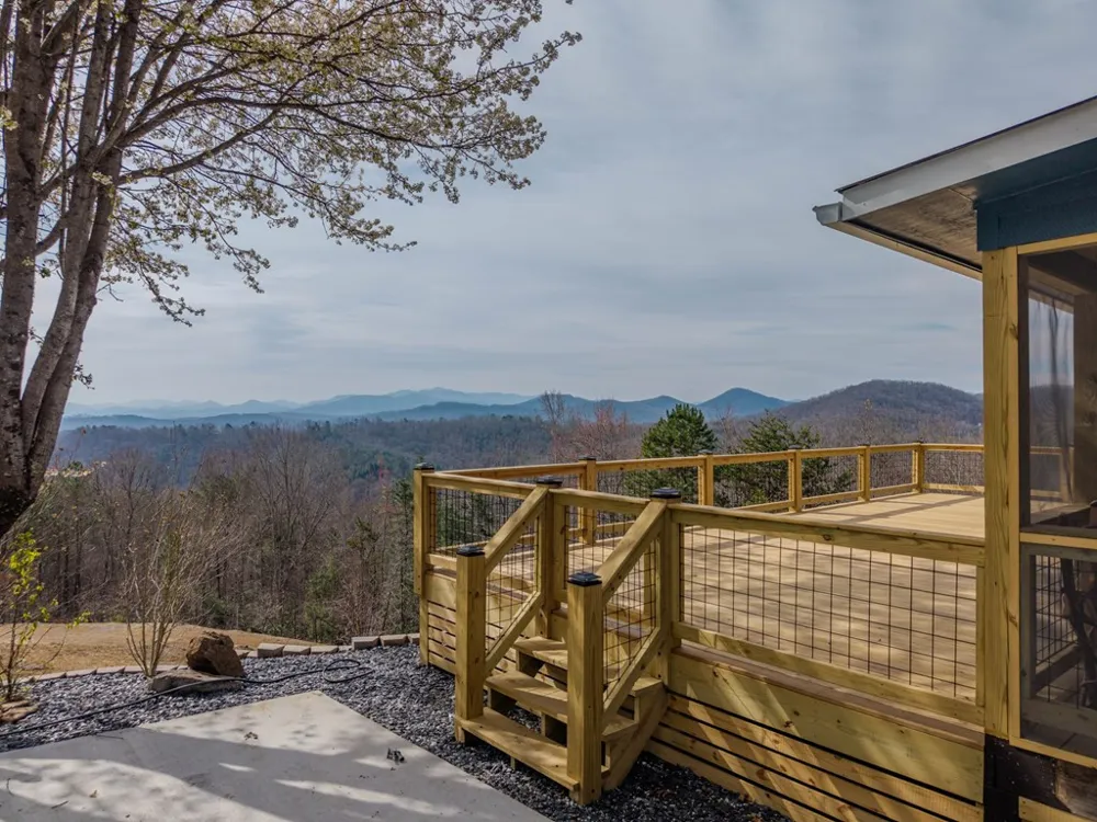 355 Up The Creek Trail Hayesville, NC 28904