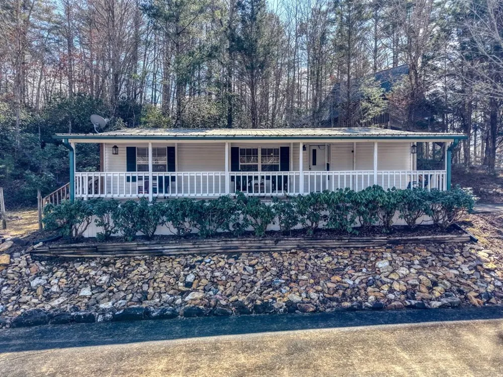 333 Reece Creek W Blairsville, GA 30512