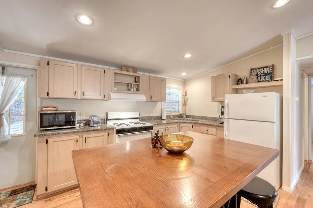 333 Reece Creek W Blairsville, GA 30512