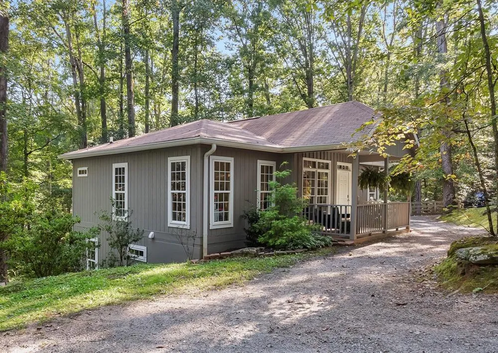 571 Shady Grove Lane Hayesville, NC 28904