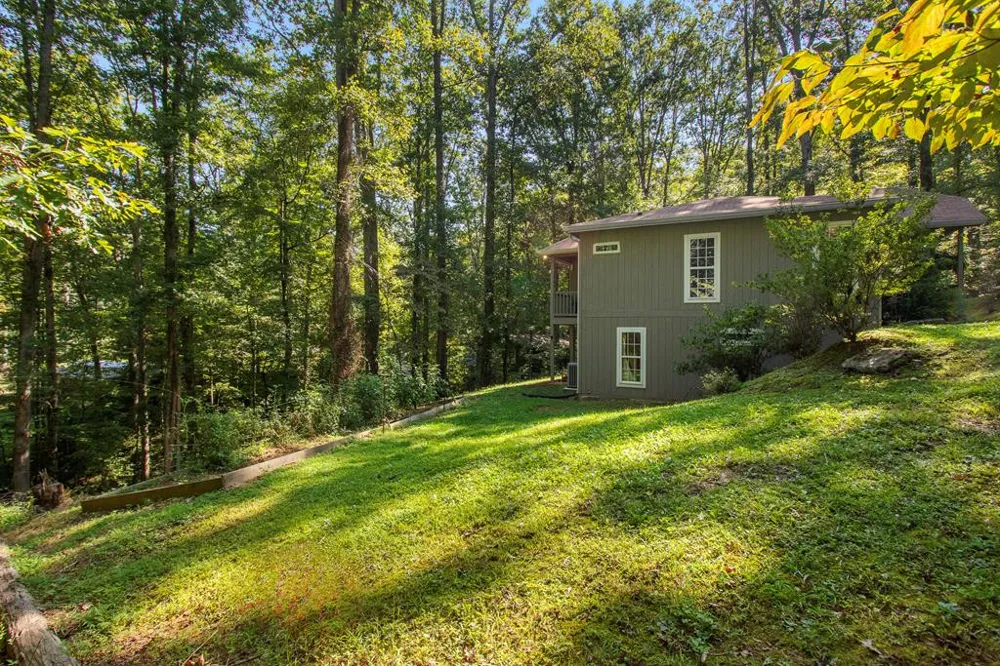 571 Shady Grove Lane Hayesville, NC 28904