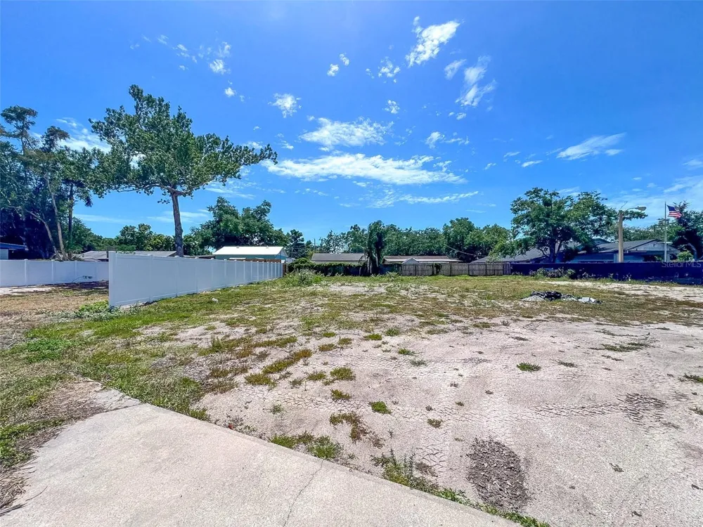 1120 35TH STREET W Bradenton, FL 34205