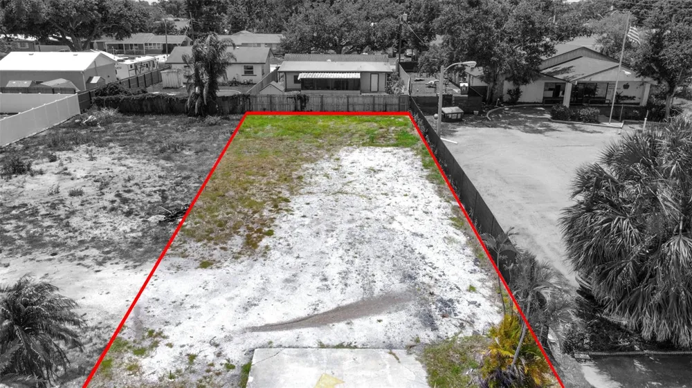35TH STREET W Bradenton, FL 34205