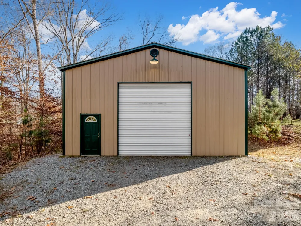 1090 Saunders Drive Catawba, NC 28609