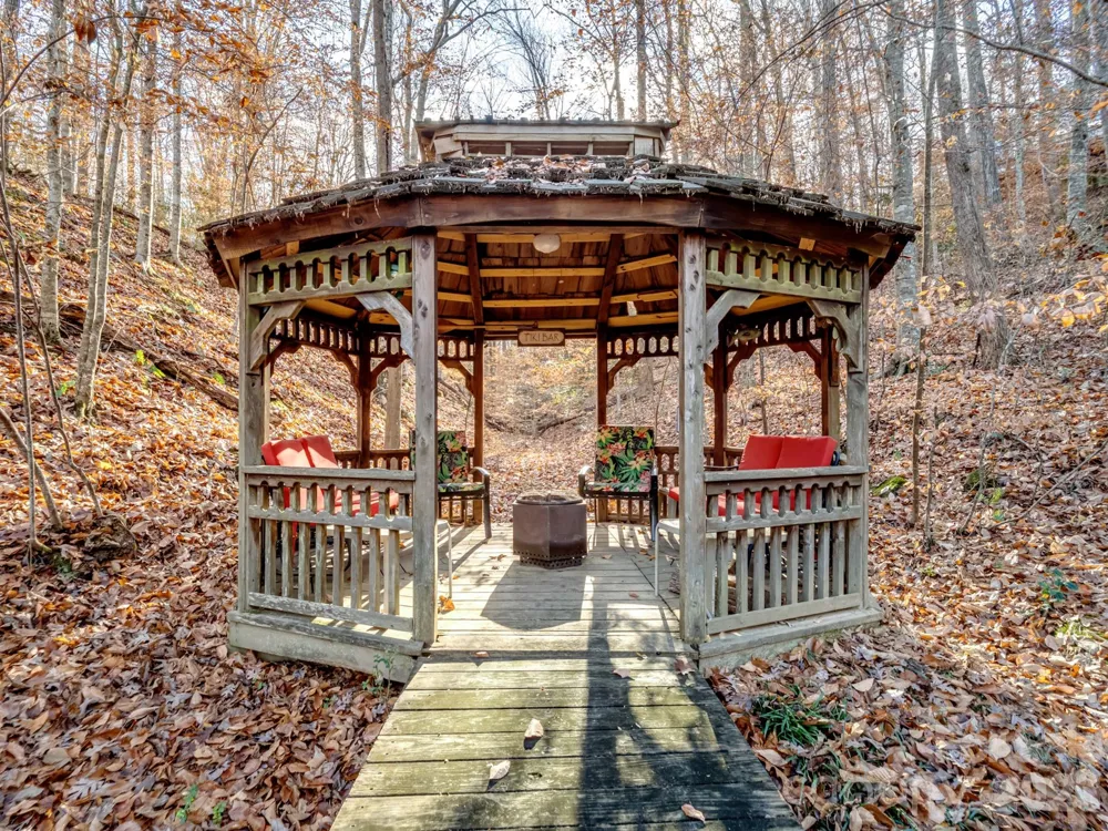 1090 Saunders Drive Catawba, NC 28609