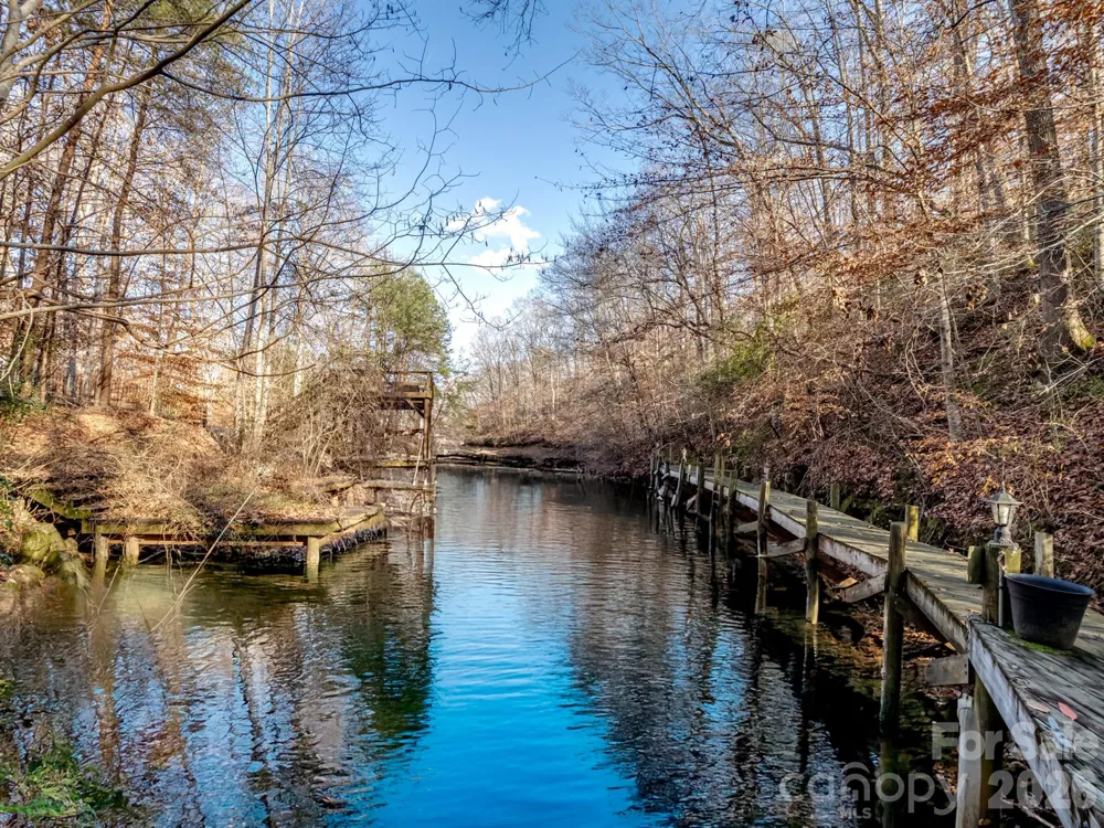 1090 Saunders Drive Catawba, NC 28609