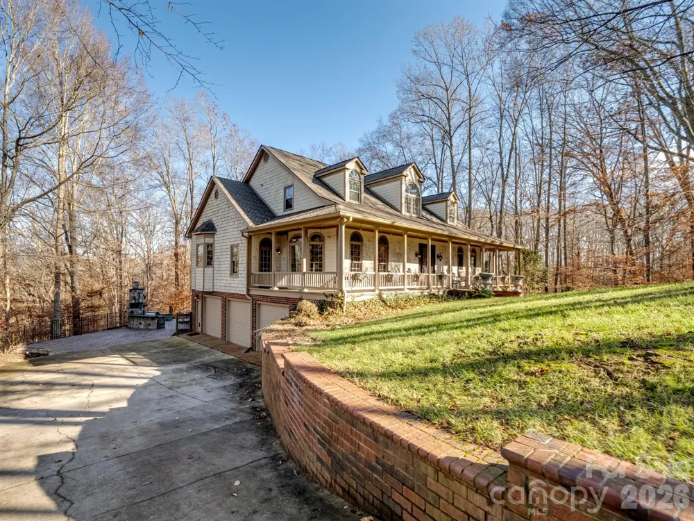1090 Saunders Drive Catawba, NC 28609