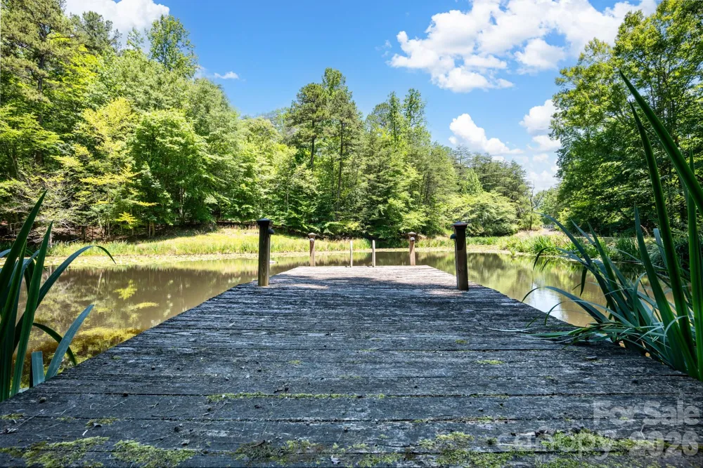 1090 Saunders Drive Catawba, NC 28609