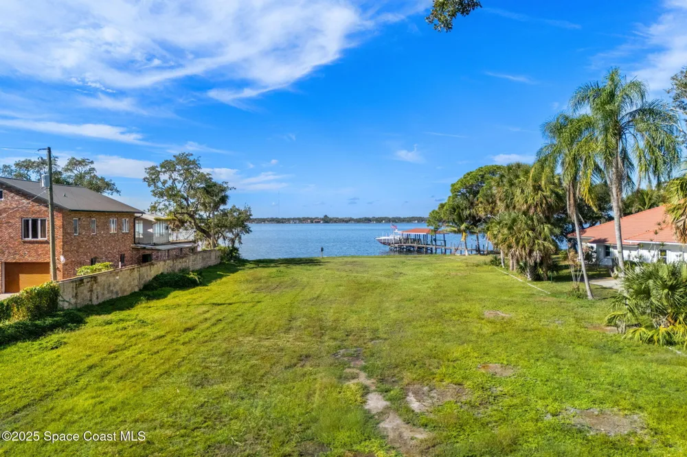Crooked Mile Road Merritt Island, FL 32952